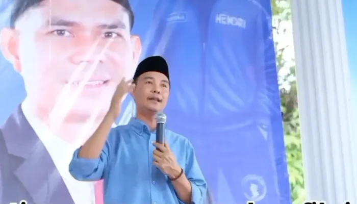 Terjaring OTT, KPK Bawa Bupati Rejang Lebong Fikri Thobari Dibawa ke Jakarta