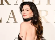 Anne Hathaway Dinobatkan sebagai Wanita Tercantik Dunia 2026 oleh Majalah People