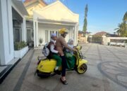 Bupati Pulpis Beri Teladan, Antar Anak Dihari Pertama Masuk Sekolah