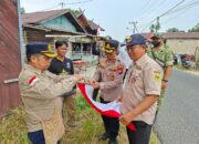 Bukan Sekadar Bendera, Wakapolres Gumas Ajak Warga Hidupkan Semangat Kemerdekaan