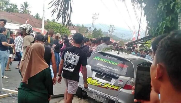 Mobil Drag Race Keluar Jalur, 7 Orang Meninggal Dunia
