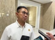 ‎Harga Eceran Pertalite Rp18 Ribu, Pertamina Diminta Penuhi Kouta
