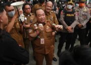 Joni Harta: Kawasan Hutan Kewenangan Menhut, Kenapa Provinsi Padamkan Api?