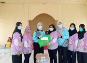 Avina Kunjungi Tiga Posyandu, Serahkan Bantuan untuk Kader dan Warga