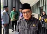 Ketua Dewan Larang Warga Bakar Sampah