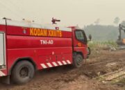 Akses Sulit ke Titik Api, Polri Pinjam Ekskavator