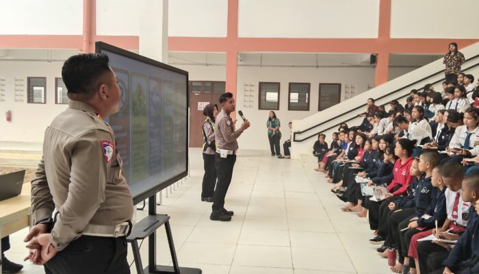 Police Goes to School, Polres Gunung Mas Edukasi Pelajar Tertib Berlalu Lintas