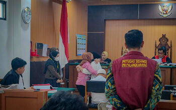 Istri Mantan Polisi Mengaku Diancam